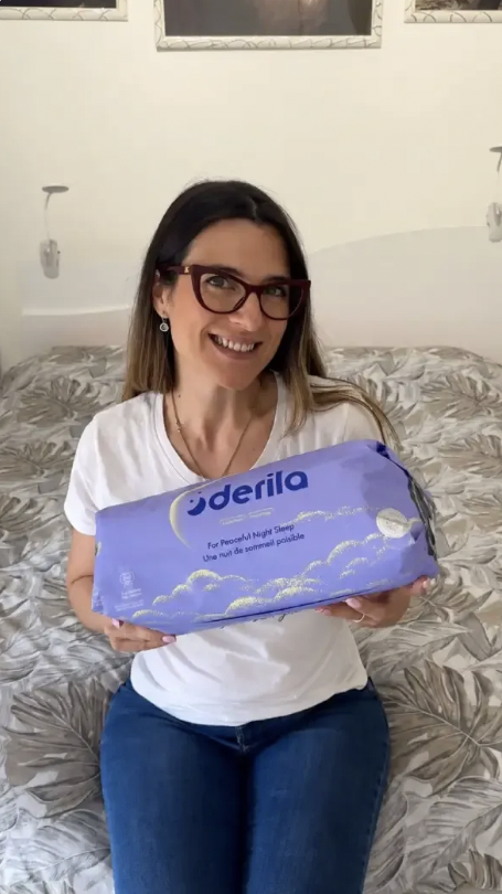 Customer with Derila Ergo pillow